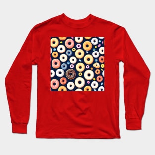 Seamless donuts pattern Long Sleeve T-Shirt